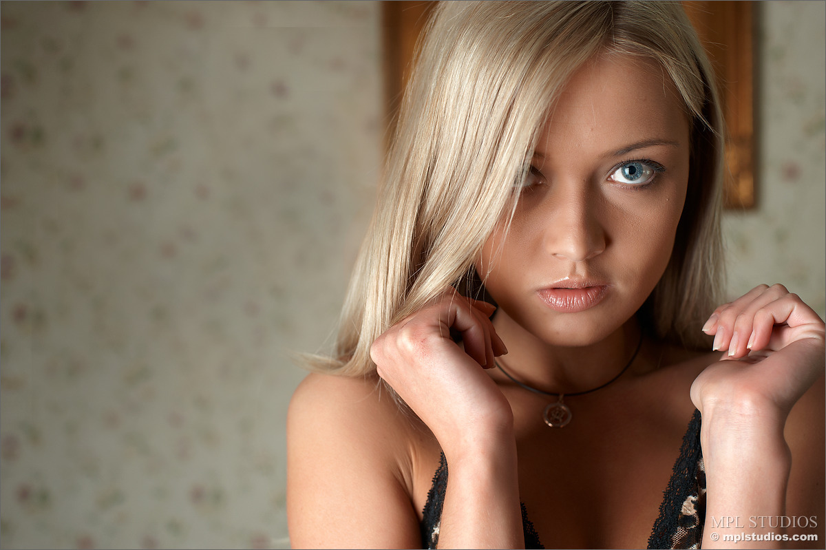 Бір есекте екі белдік